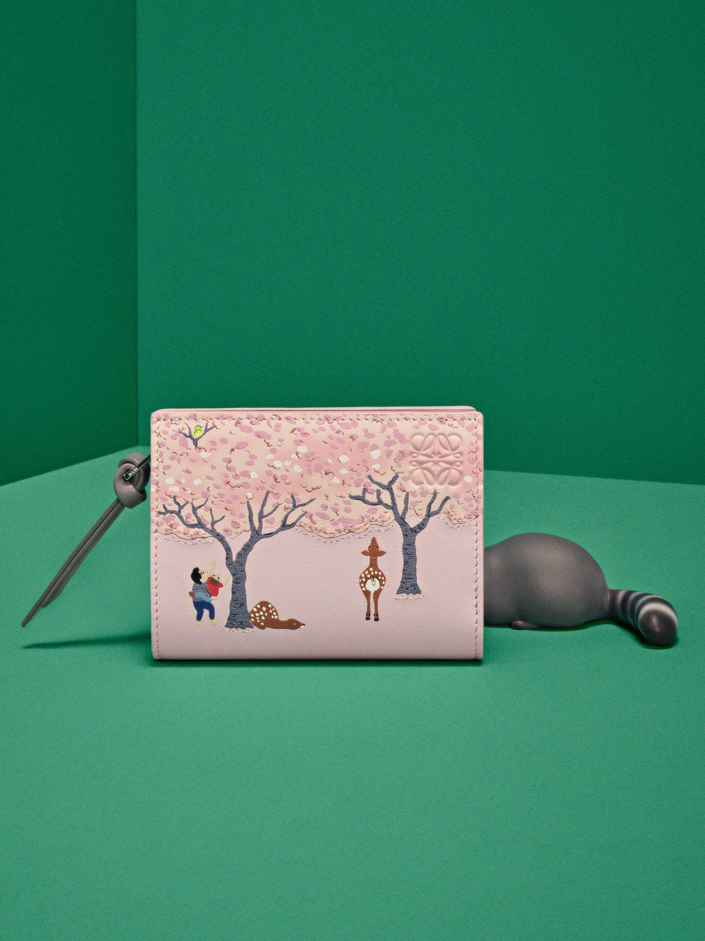 ロエベ公式オンラインストア｜LOEWE - LOEWE Japan official website